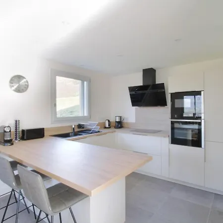 Pretty New And Comfortable House Between Towns And Lakes Holiday home *